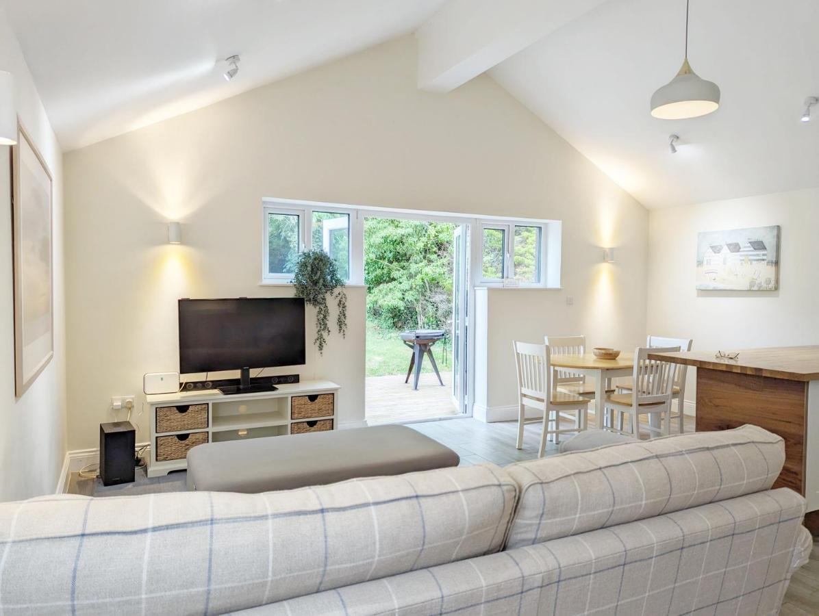 Villa Millside, Bosham Esterno foto