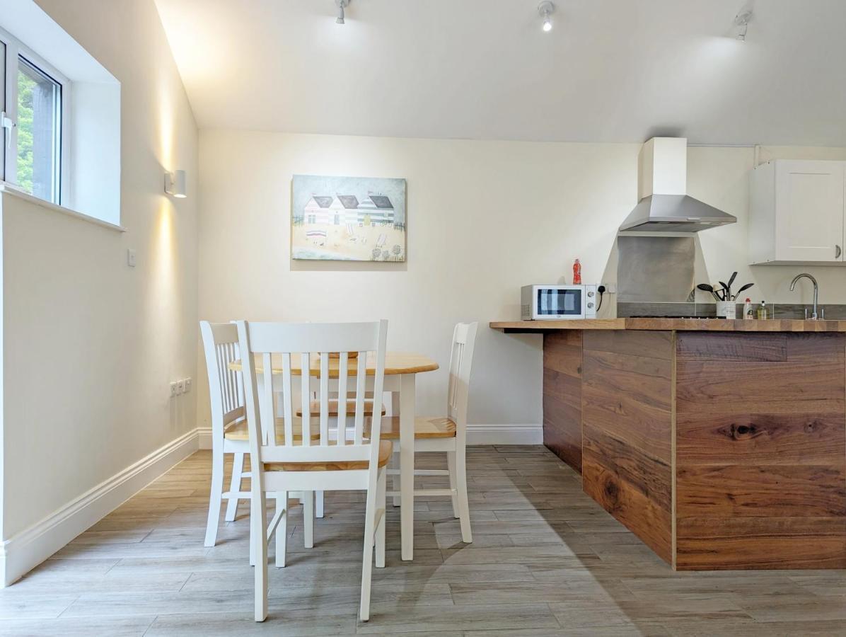 Villa Millside, Bosham Esterno foto