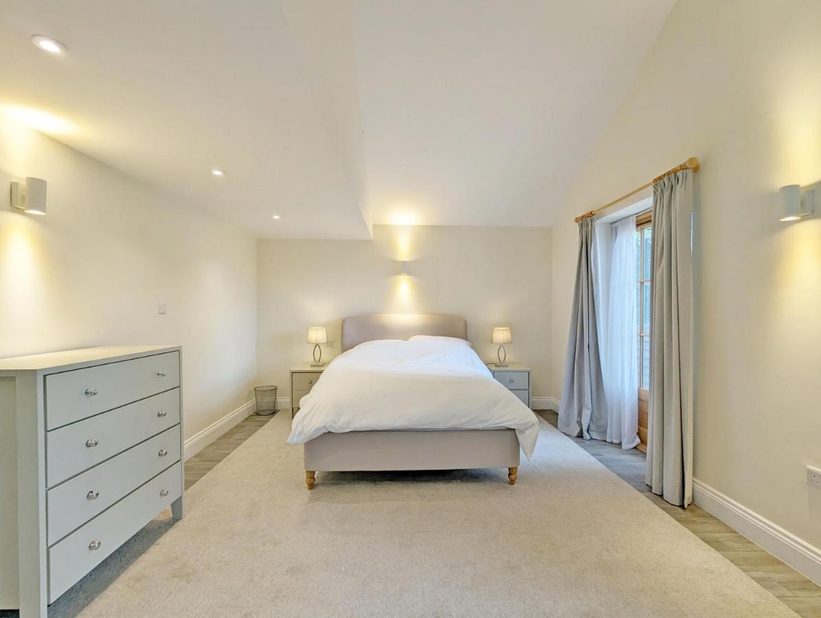 Villa Millside, Bosham Esterno foto